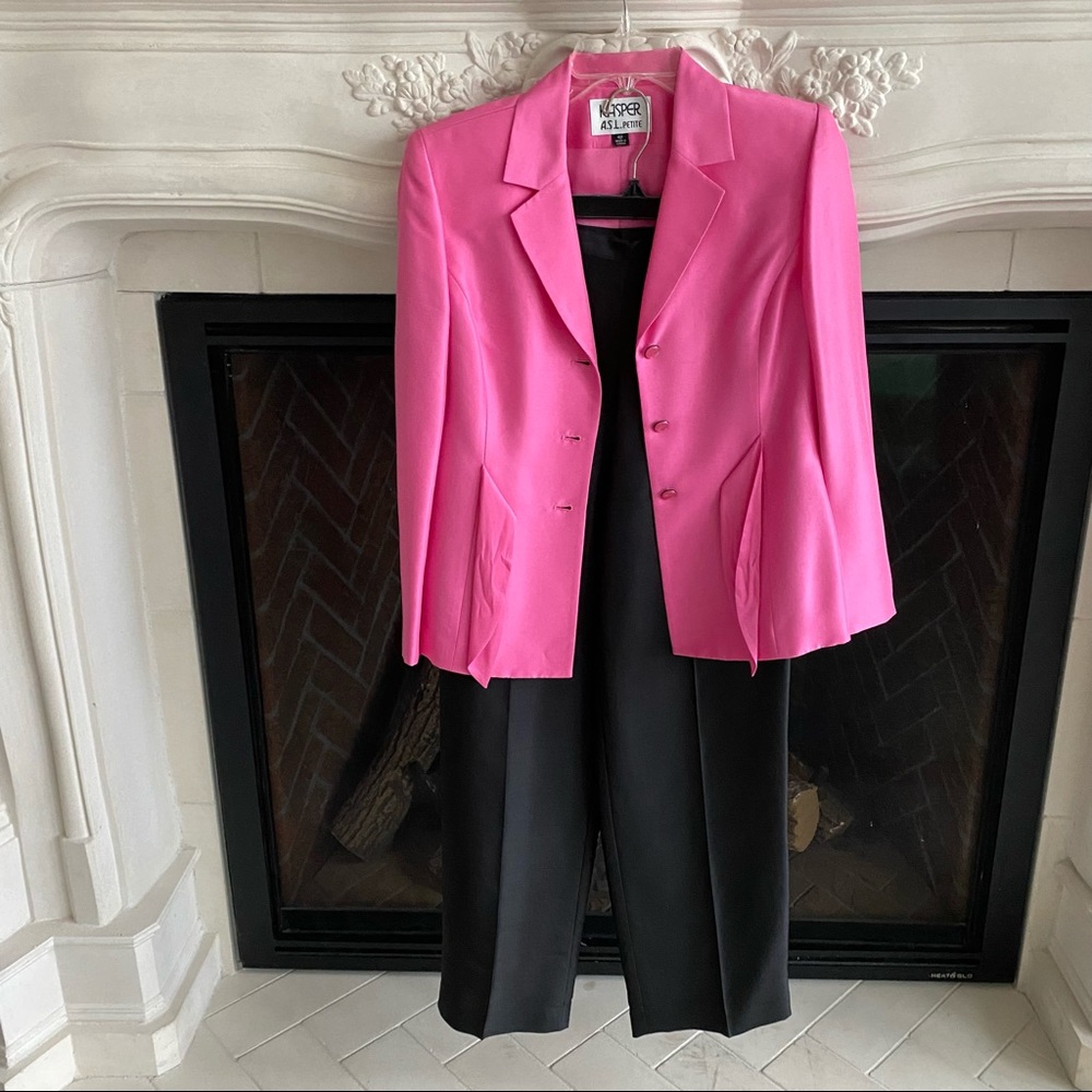 Kasper Womens petite pantsuit